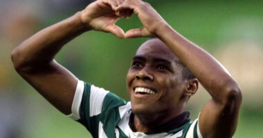 Neste dia… em 2012, o Sporting bate Olympiacos  com golo de Elias na primeira edição do ‘Troféu Cinco Violinos’