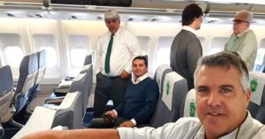 A mulher de César não basta parecer