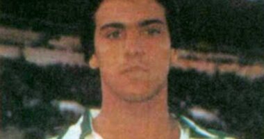 Neste dia… entrevista a Carlos Xavier no ano da estreia como sénior (1980): «Depois do Futebol quero ser Técnico de Contas»