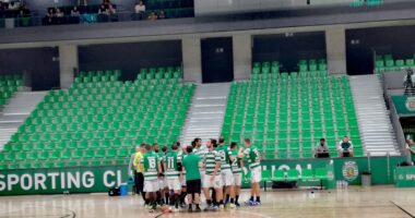 Leões mantêm invencibilidade no campeonato