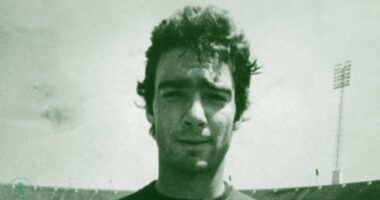 Neste dia… em 1976: Damas. Um capitão assobiado, onde é que já se ouviu isto? Em Alvalade…